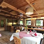 Gletscher-landhaus Brunnenkogel 3*