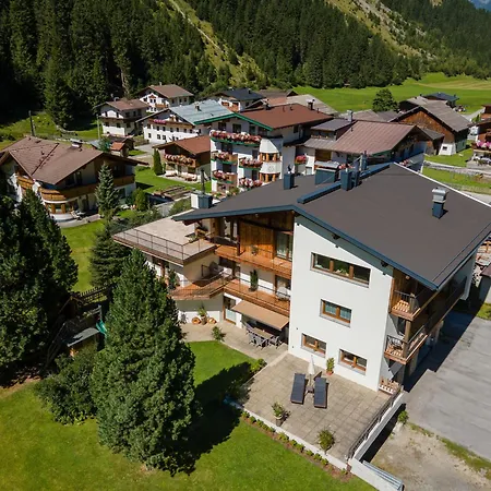 Guest house Gletscher-landhaus Brunnenkogel