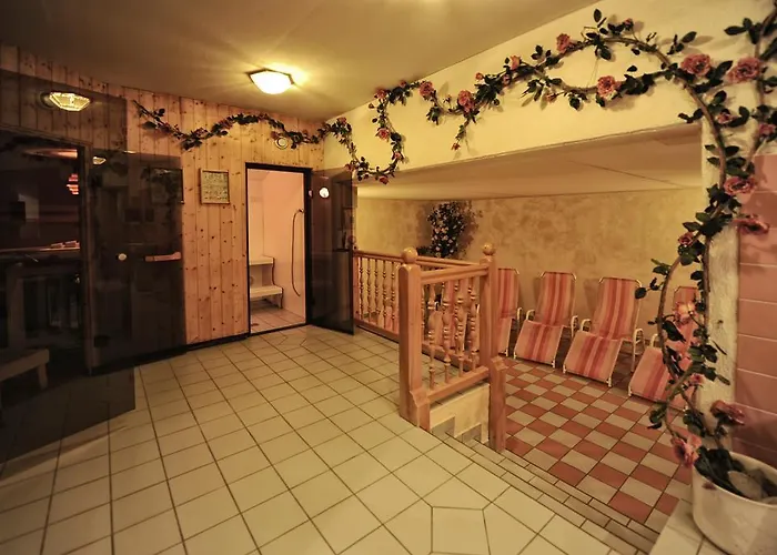 Guest house Gletscher-landhaus Brunnenkogel Sankt Leonhard im Pitztal