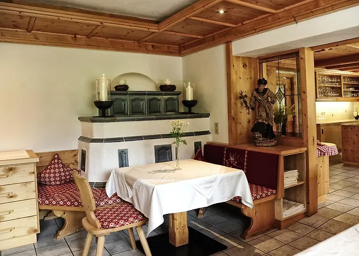 Gletscher-landhaus Brunnenkogel Sankt Leonhard im Pitztal